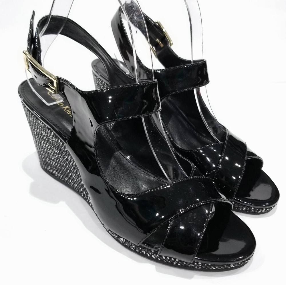 Calvin Klein Patent Open Toe Strap Wedge Sz 9.5